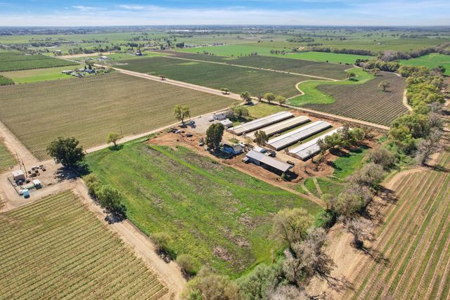 28600 N Sowles Rd, Galt, CA 95632