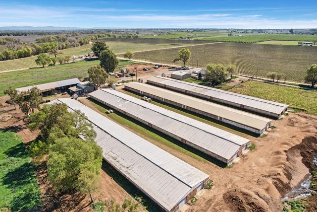 28600 N Sowles Rd, Galt, CA 95632