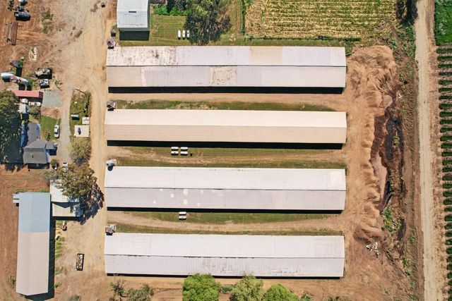 28600 N Sowles Rd, Galt, CA 95632