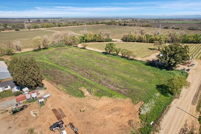 28600 N Sowles Rd, Galt, CA 95632