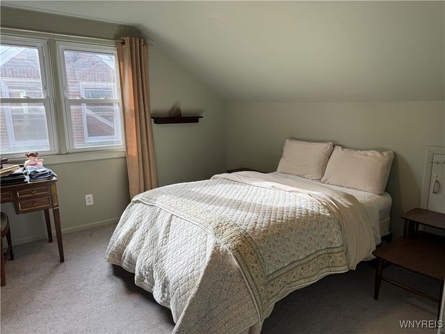 104 Tudor Boulevard, West Seneca, NY 14220