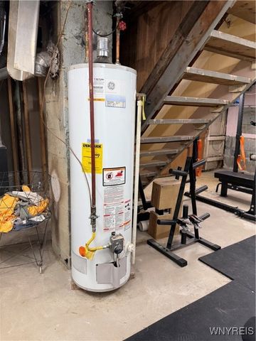 104 Tudor Boulevard, West Seneca, NY 14220