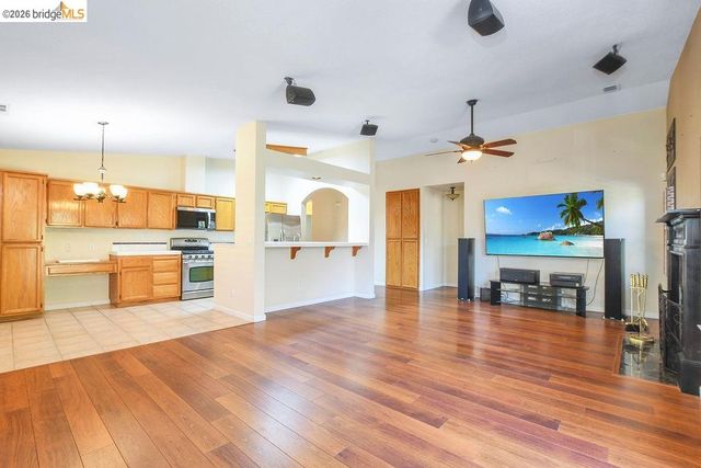1281 Fetzer Lane, Oakley, CA 94561