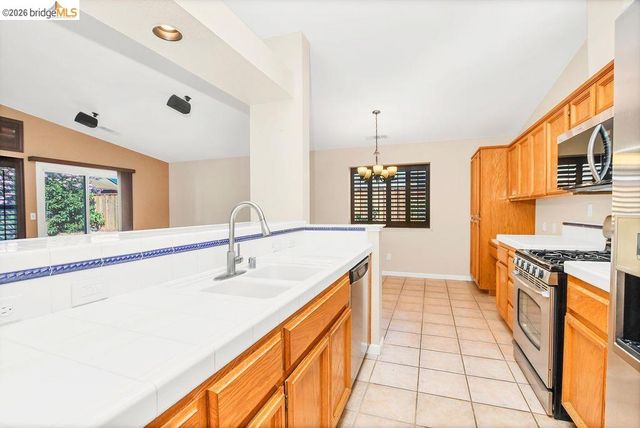 1281 Fetzer Lane, Oakley, CA 94561