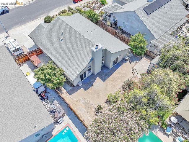 1281 Fetzer Lane, Oakley, CA 94561