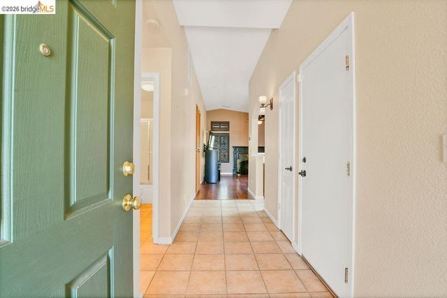 1281 Fetzer Lane, Oakley, CA 94561