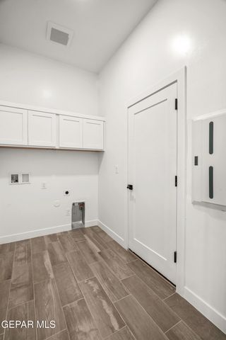 608 Paseo Campanero Street, Horizon City, TX 79928