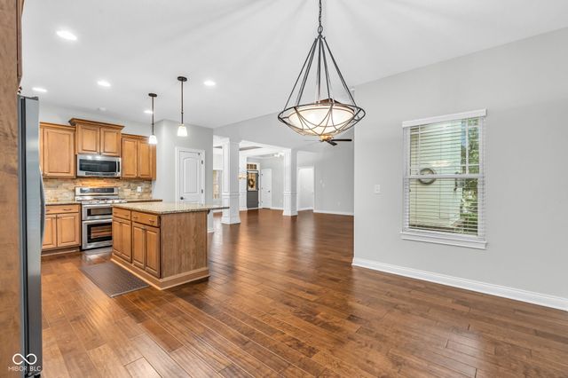 15404 Mission Hills Court, Carmel, IN 46033