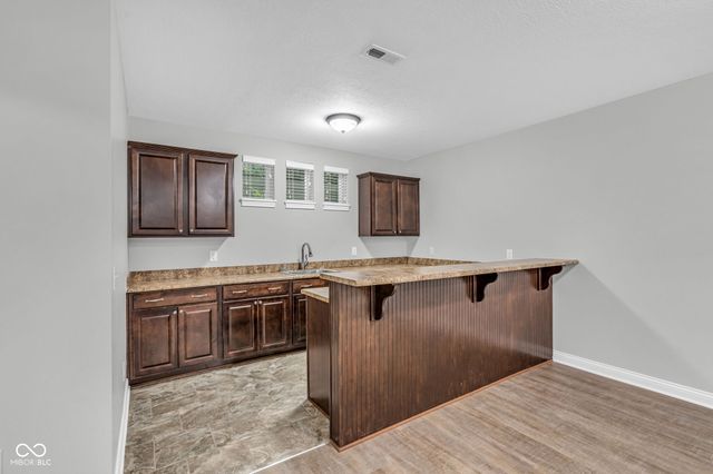 15404 Mission Hills Court, Carmel, IN 46033