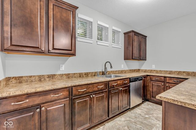 15404 Mission Hills Court, Carmel, IN 46033