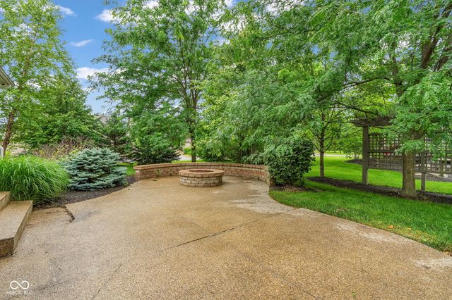 15404 Mission Hills Court, Carmel, IN 46033