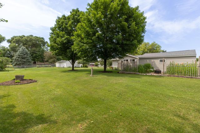 5160 14th Street SE, Rochester, MN 55904