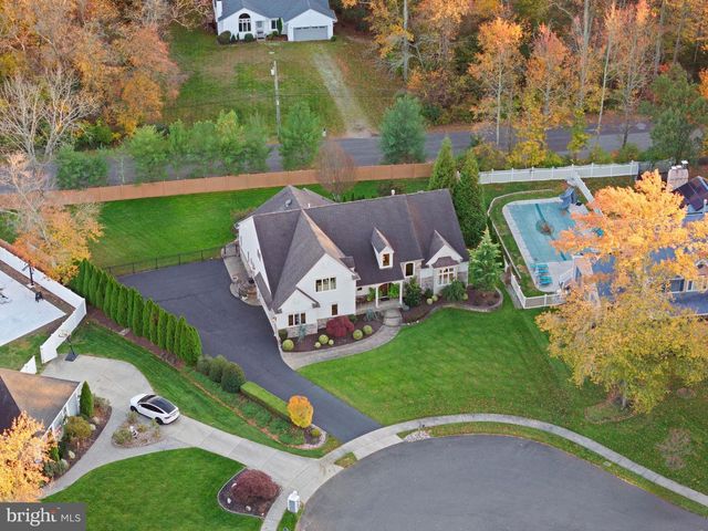 6 TWIN OAKS CT, Sewell, NJ 08080