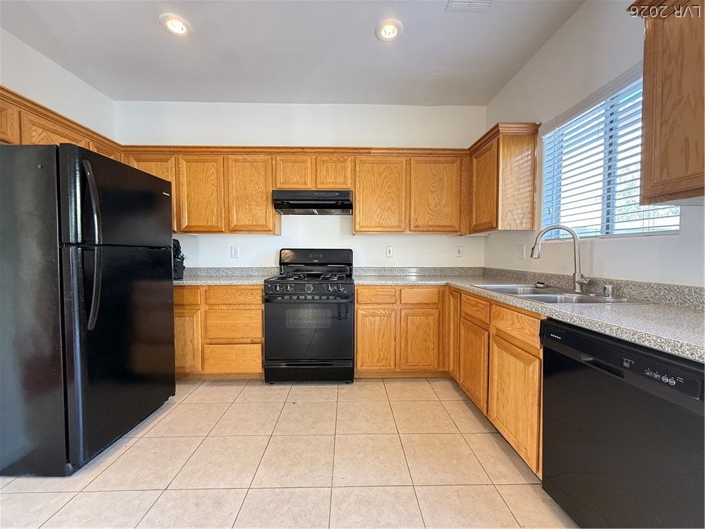 5872 Sakhalin Avenue, Las Vegas, NV 89139 — photo 5