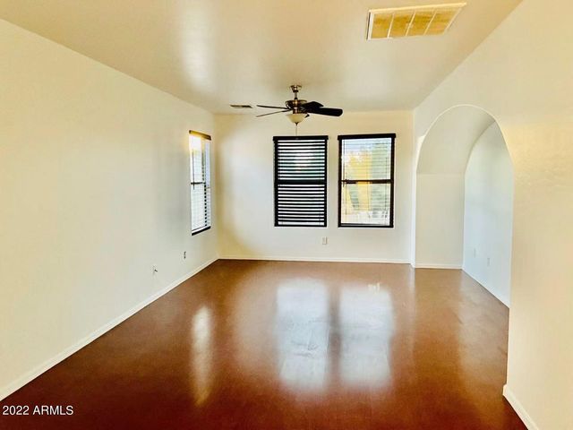 1704 S Falcon Drive, Gilbert, AZ 85295
