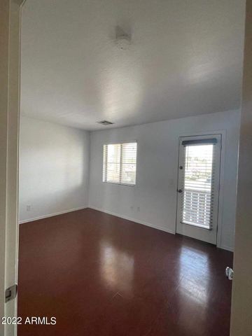 1704 S Falcon Drive, Gilbert, AZ 85295
