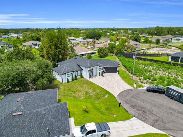 3510 W 9th Court, Lehigh Acres, FL 33971