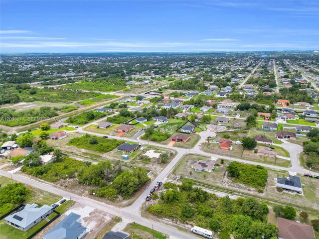 3510 W 9th Court, Lehigh Acres, FL 33971