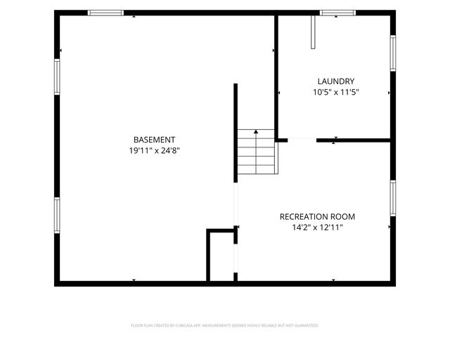 102 Woodland LANE, Oconomowoc, WI 53066