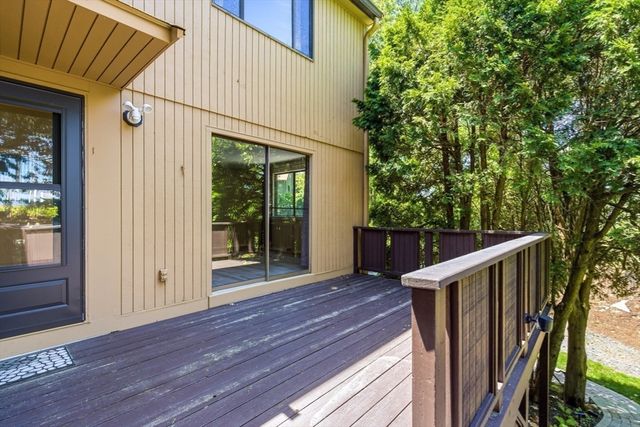 245 Eliot St 245, Ashland, MA 01721