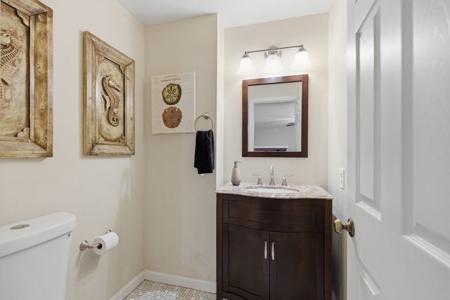 245 Eliot St 245, Ashland, MA 01721