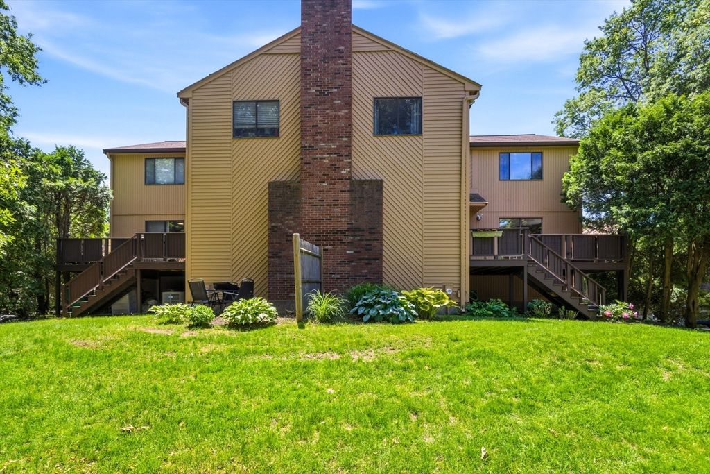 245 Eliot St 245, Ashland, MA 01721