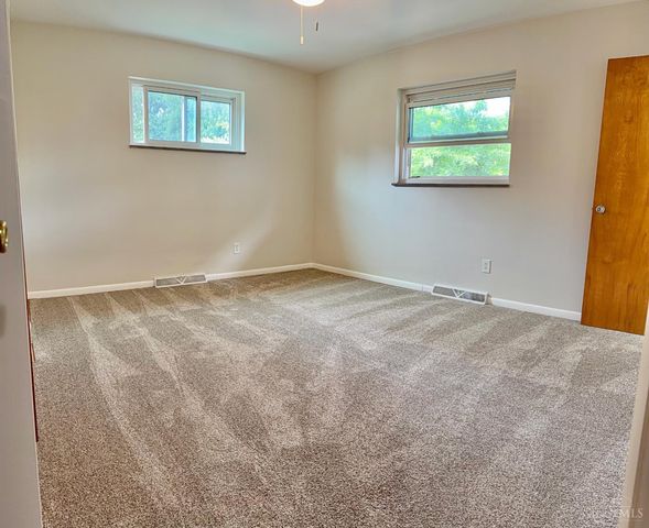 1074 Eastgate, Springfield Twp., OH 45231
