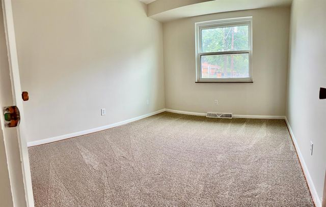 1074 Eastgate, Springfield Twp., OH 45231