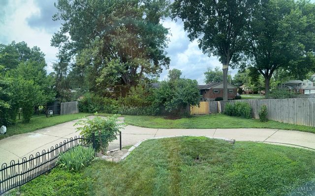 1074 Eastgate, Springfield Twp., OH 45231