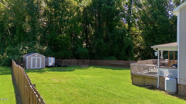 637 Dickinson Road, Smithfield, NC 27577