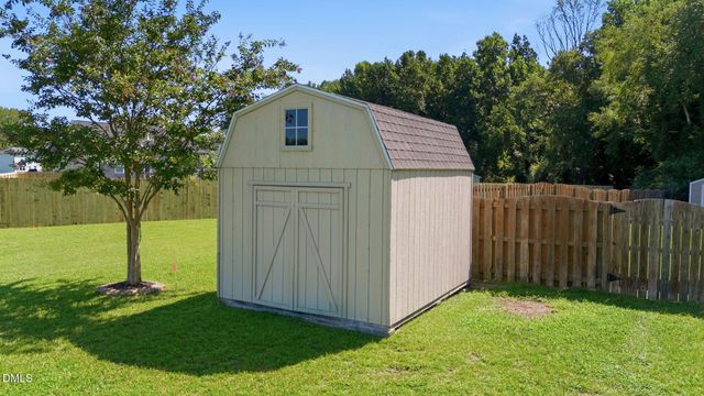 637 Dickinson Road, Smithfield, NC 27577