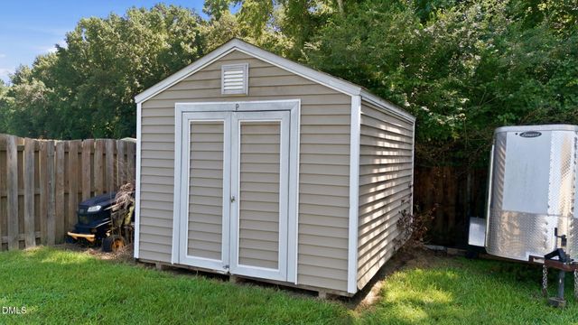 637 Dickinson Road, Smithfield, NC 27577