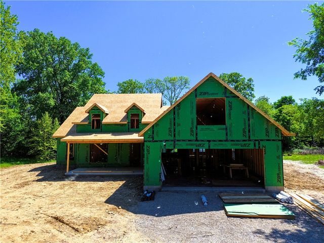 2094 State Route 718, Troy, OH 45373