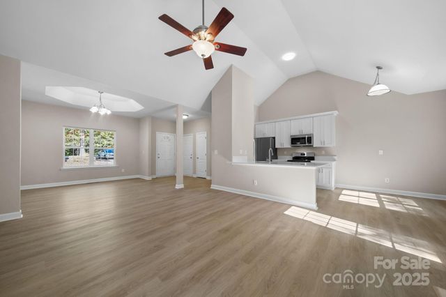 125 Grafton Place, Troutman, NC 28166