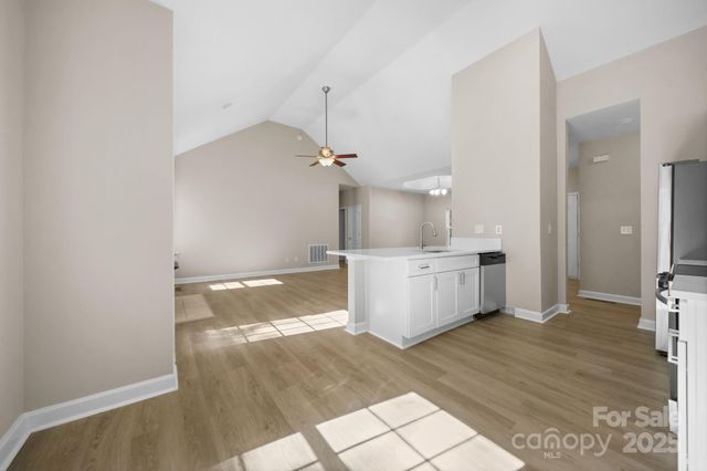 125 Grafton Place, Troutman, NC 28166