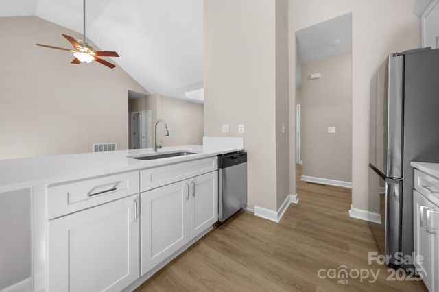 125 Grafton Place, Troutman, NC 28166