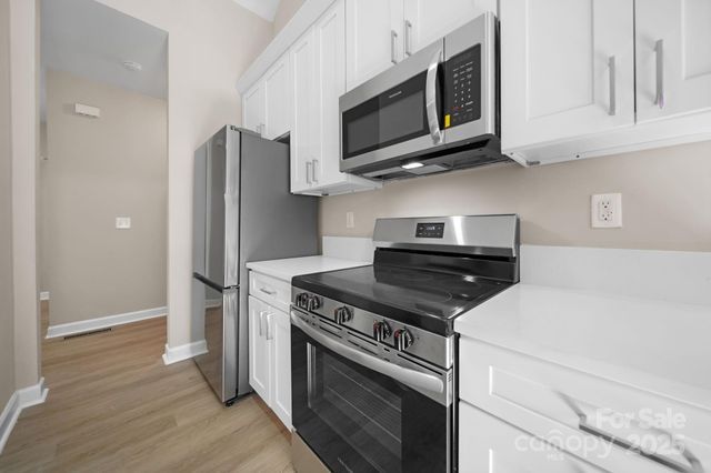 125 Grafton Place, Troutman, NC 28166