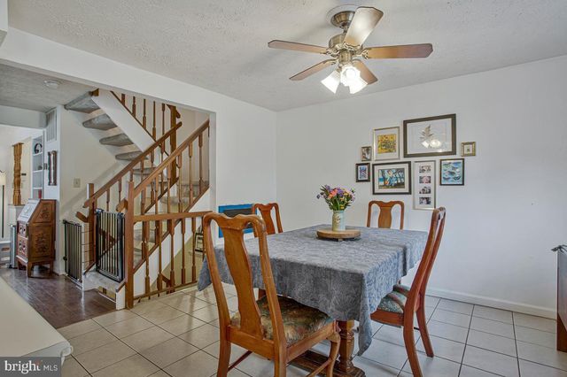 8061 CROYDON WAY, Pasadena, MD 21122