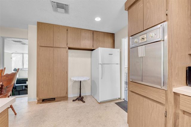 1148 PEARL VIEW DRIVE, Altamonte Springs, FL 32714