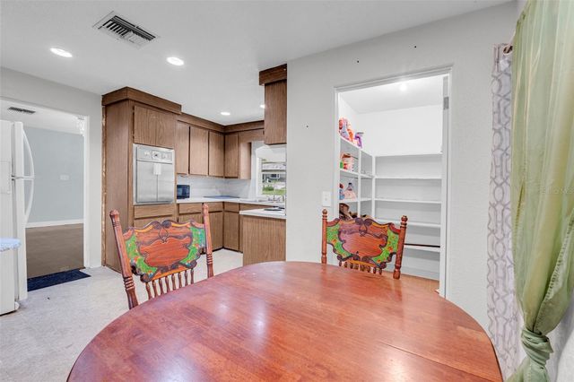 1148 PEARL VIEW DRIVE, Altamonte Springs, FL 32714