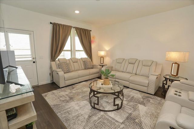 14463 Cedar Ledge Lane, Conroe, TX 77302