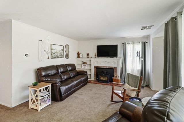 10503 Wilton Rd, Elk Grove, CA 95624