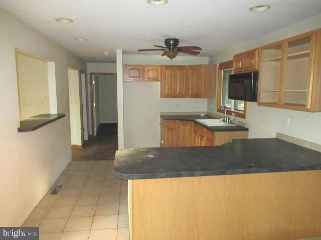 830 JARVIS RD, Sicklerville, NJ 08081