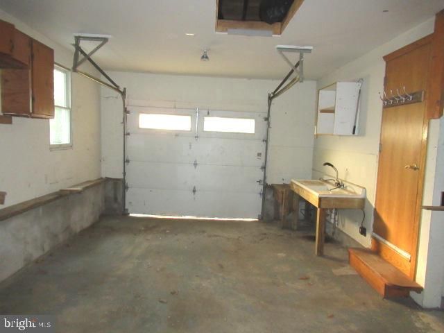 830 JARVIS RD, Sicklerville, NJ 08081