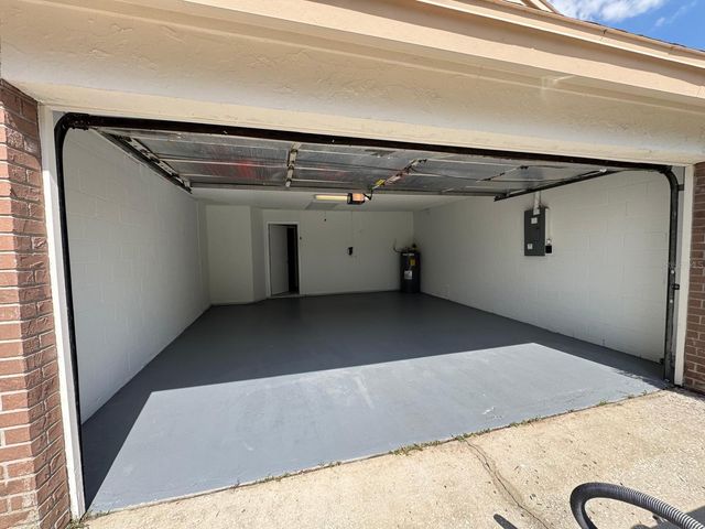1557 LONG POND DRIVE, Valrico, FL 33594
