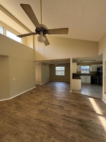 1557 LONG POND DRIVE, Valrico, FL 33594
