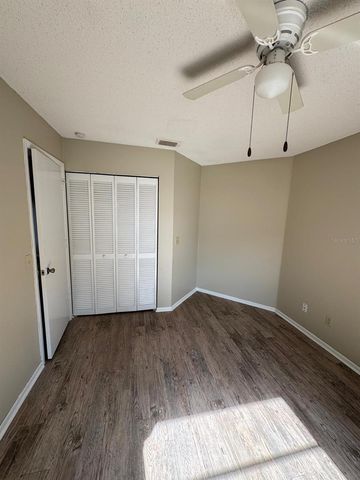 1557 LONG POND DRIVE, Valrico, FL 33594