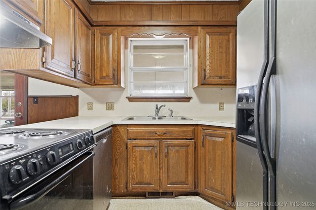 12710 W 68th Street S, Sapulpa, OK 74066