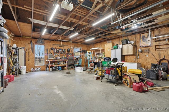 12710 W 68th Street S, Sapulpa, OK 74066