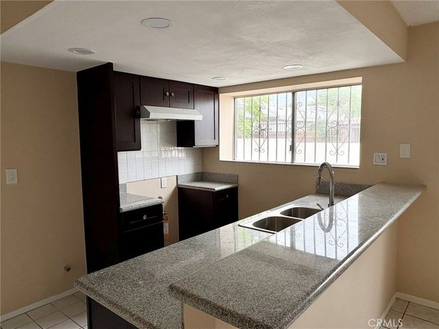 16650 Terrace Lane A, Fontana, CA 92335